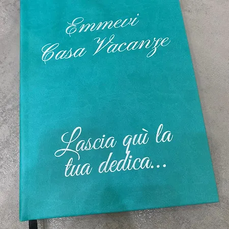 Emmevi Apartament *